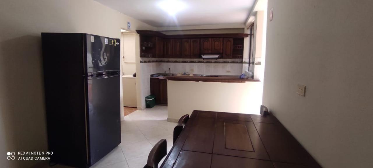 Hotel Barajas Jardin Ngoại thất bức ảnh